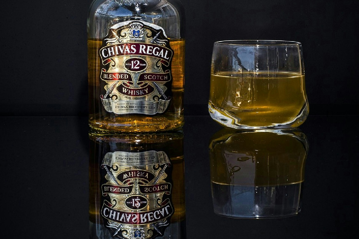 Danno da alcol nel weekend: come l’intestino danneggia il fegato in sole 3 ore